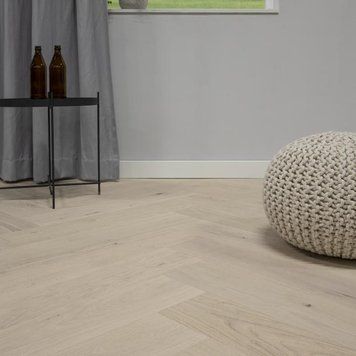 Паркетная доска елка Solidfloor Heat Herringbone Rustic Oak White Rg Br Lacquered 2014517 (1208251)